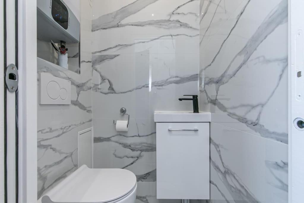 Mba Splendide Appart - Le Raincy - Banlieue Paris Villemomble Eksteriør bilde